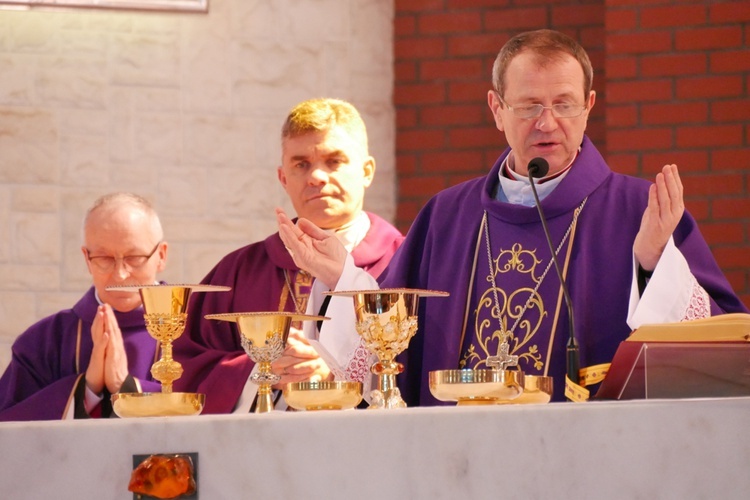 Uroczystości pogrzebowe śp. ks. Zbigniewa Zachary