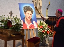 Abp Tadeusz Wojda poświęcił relikwiarz z relikwiami bł. Carlo Acutisa. 