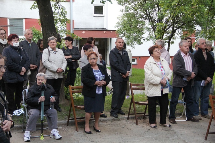 Brzesko. Święto przy kapliczce