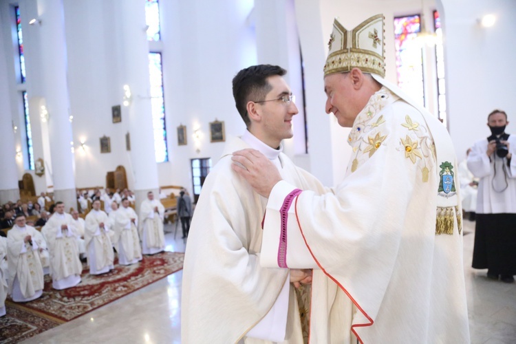 Tarnów. Święcenia kapłańskie 2021