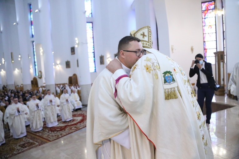 Tarnów. Święcenia kapłańskie 2021