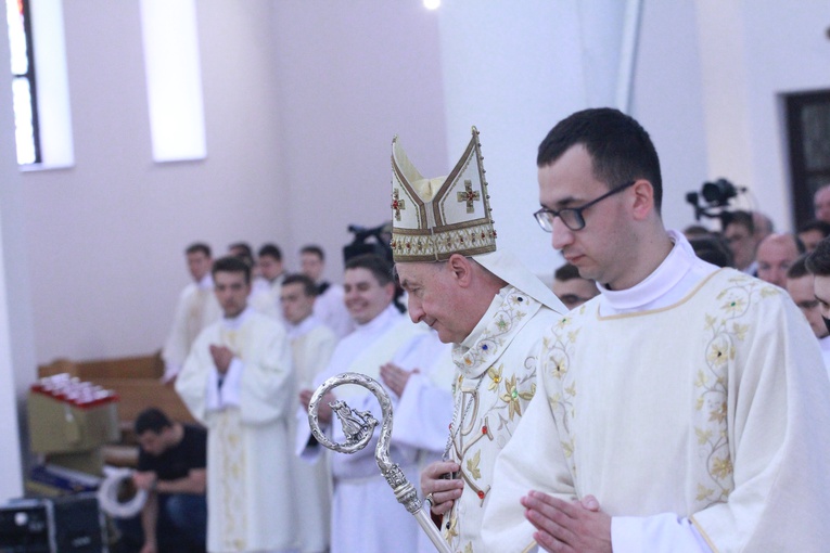 Tarnów. Święcenia kapłańskie 2021