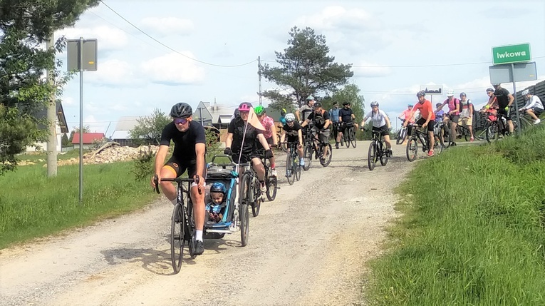 Rowerami z Barcic na Jasną Górę