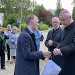 Abp Stanisław Gądecki pod Pomnikiem "Dziewięciu z Wujka"