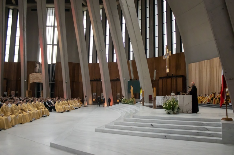 Święcenia kapłańskie w Świątyni Opatrzności Bożej