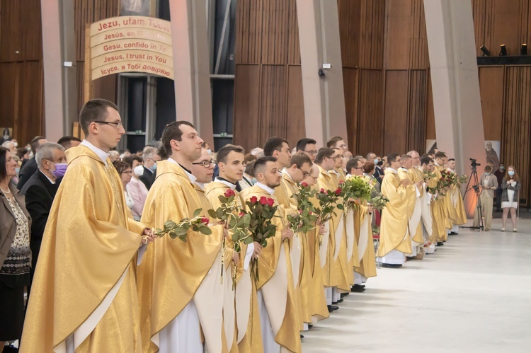 Święcenia kapłańskie w Świątyni Opatrzności Bożej