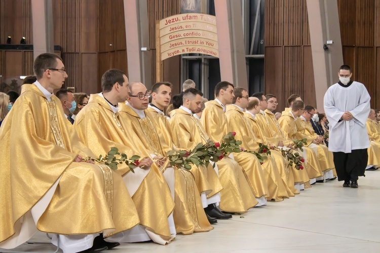 Święcenia kapłańskie w Świątyni Opatrzności Bożej