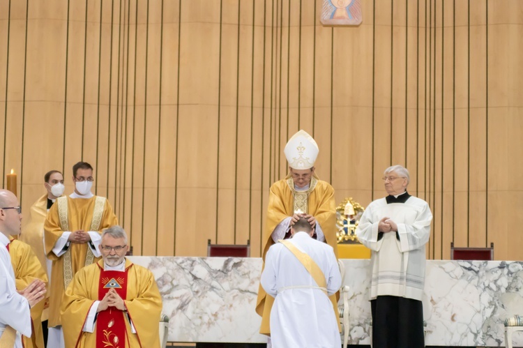 Święcenia kapłańskie w Świątyni Opatrzności Bożej