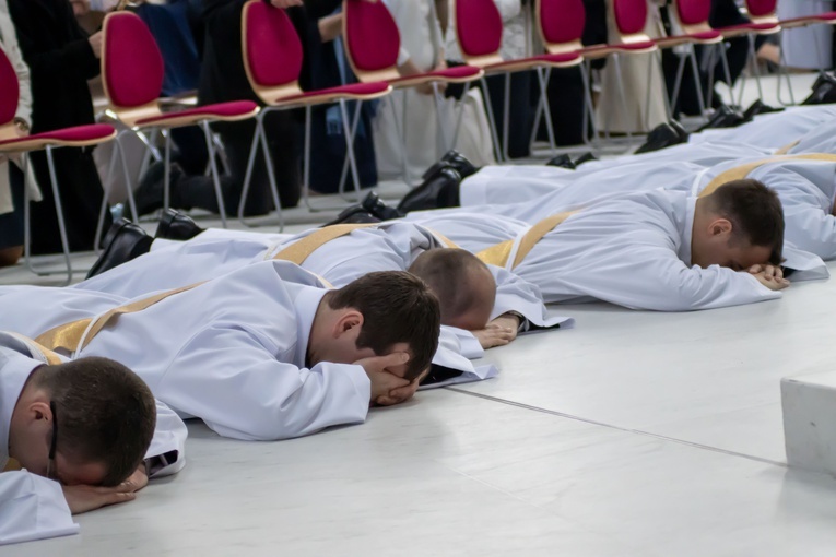 Święcenia kapłańskie w Świątyni Opatrzności Bożej