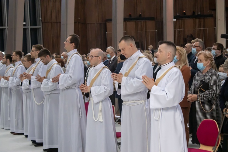 Święcenia kapłańskie w Świątyni Opatrzności Bożej