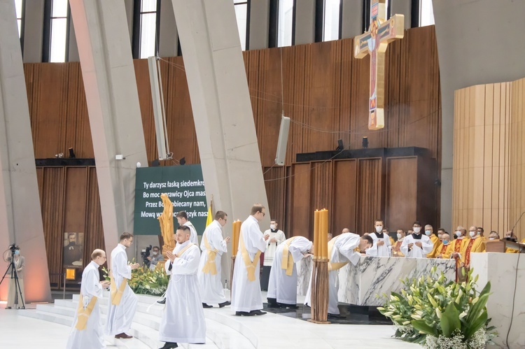 Święcenia kapłańskie w Świątyni Opatrzności Bożej