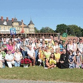 ▼	Do Matki Bożej  po raz drugi pójdą delegacje grup.