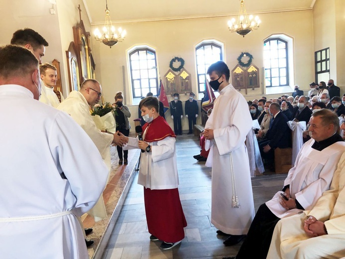 Prymicyjna Msza św. ks. Pawła Stawarczyka w Marklowicach Górnych