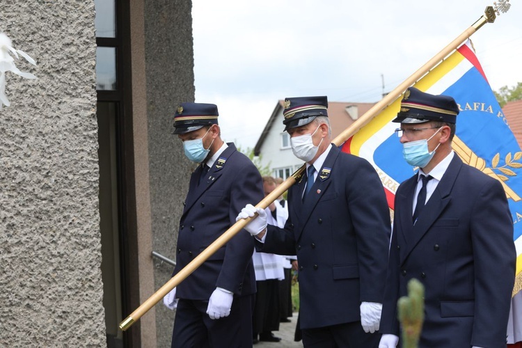 Prymicyjna Msza św. ks. Pawła Stawarczyka w Marklowicach Górnych