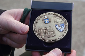 Medal upamiętnia papieską wizytę 