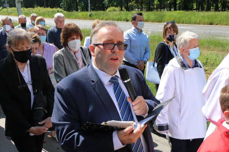 Boże Ciało 2021 w parafii św. Jadwigi na Kozanowie - piękne dywany