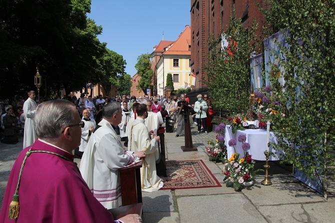 Boże Ciało 2021 w katedrze wrocławskiej