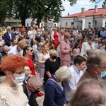 Tarnobrzeg. Procesja Bożego Ciała u ojców dominikanów