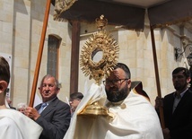 Tarnobrzeg. Procesja Bożego Ciała u ojców dominikanów