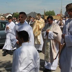 Tarnobrzeg. Procesja Bożego w parafii Miłosierdzia Bożego.