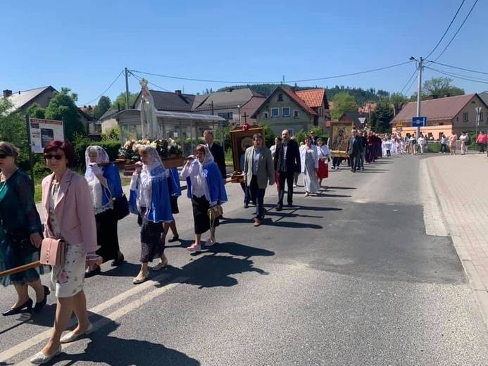 Boże Ciało w Nowej Rudzie Słupcu