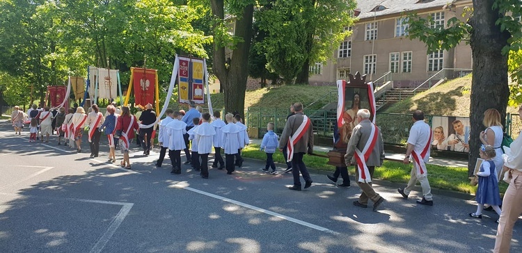 Boże Ciało w Parafii Najświętszego Serca Pana Jezusa w Ząbkowicach Śląskich