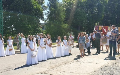 Boże Ciało w Parafii Najświętszego Serca Pana Jezusa w Ząbkowicach Śląskich