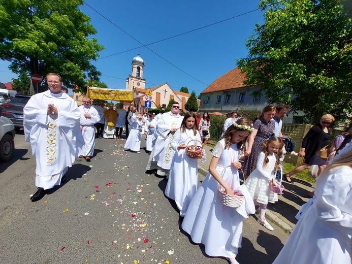 Boże Ciało u Chrystusa Króla w Dzierżoniowie