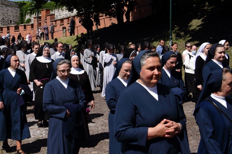 Boże Ciało 2021. Procesja z Wawelu na Rynek Główny