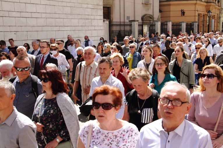 Boże Ciało 2021. Procesja z Wawelu na Rynek Główny