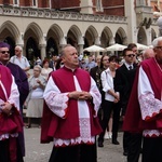 Boże Ciało 2021. Procesja z Wawelu na Rynek Główny