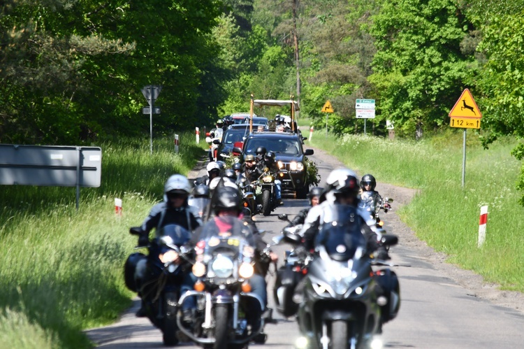 Zmotoryzowana procesja Bożego Ciała w Połczynie-Zdroju