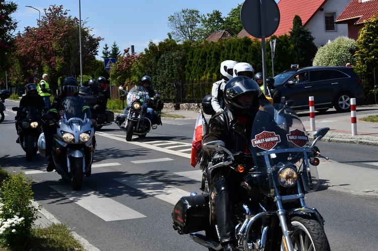 Zmotoryzowana procesja Bożego Ciała w Połczynie-Zdroju