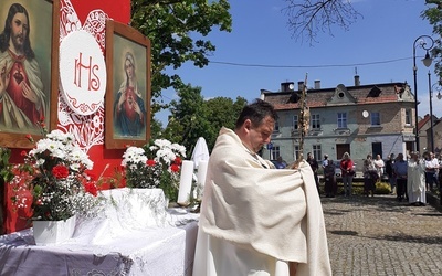 Boże Ciało 2021 - parafia pw. św. Jadwigi w Dobroszycach