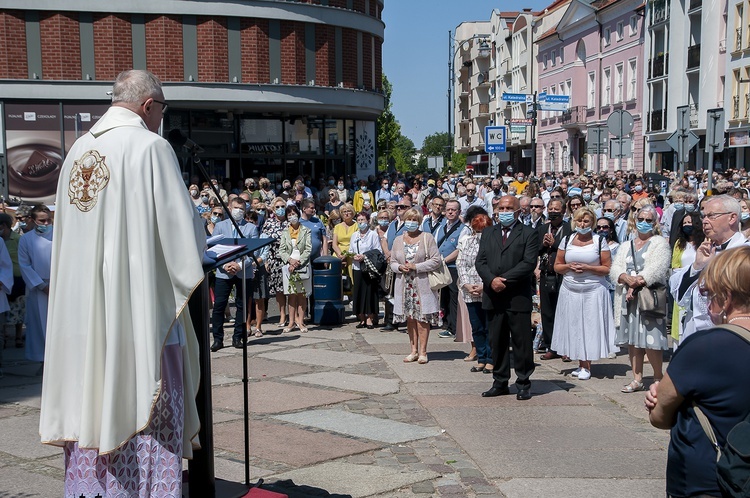 Procesja Bożego Ciała w Kołobrzegu, cz. 3