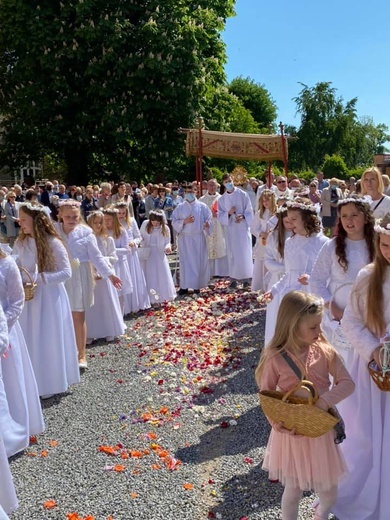 Boże Ciało u św. Jerzego w Dzierżonowie