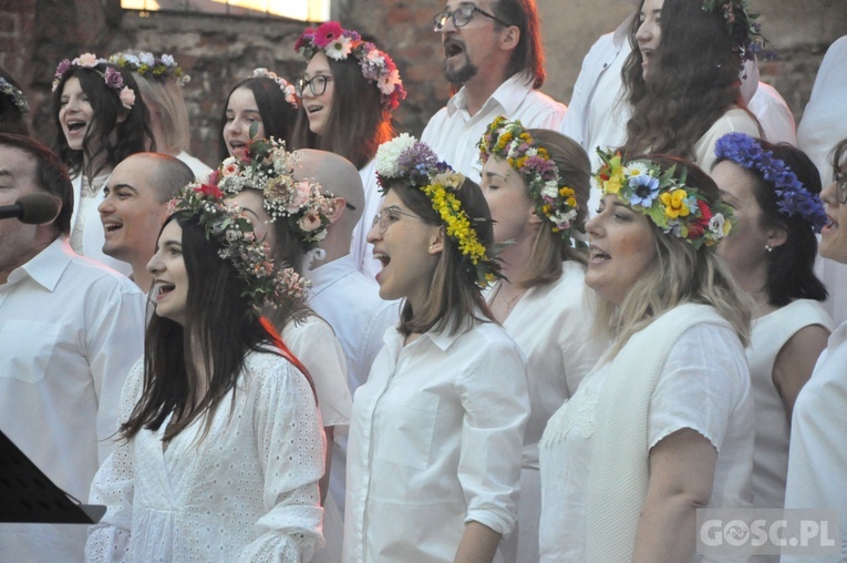 Uwielbienie w Głogowie