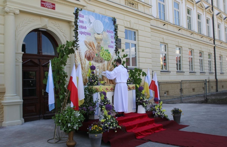 Uroczystość Bożego Ciała w parafii konkatedralnej w Żywcu - 2021