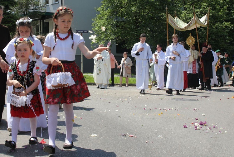 Uroczystość Bożego Ciała w parafii konkatedralnej w Żywcu - 2021