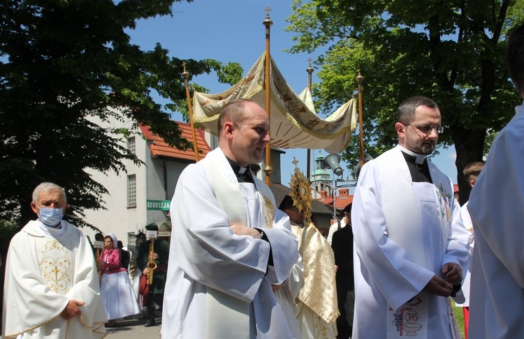 Uroczystość Bożego Ciała w parafii konkatedralnej w Żywcu - 2021