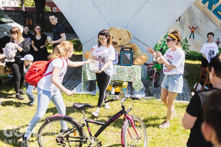 Piknik charytatywny dla chorej Amelki