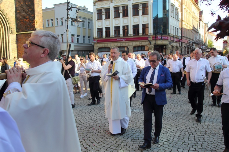 Przepiękna procesja