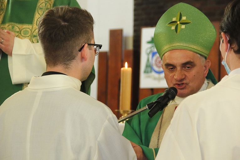 Święcenia diakonatu w Koszalinie cz. 1