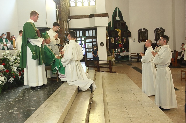 Święcenia diakonatu w Koszalinie cz. 1