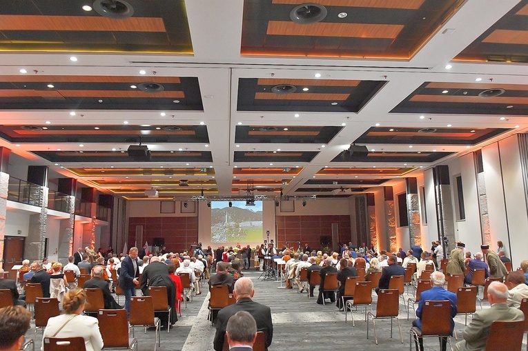 Nadanie patronatu św. Jana Pawła II dla powiatu tatrzańskiego - cz. 2