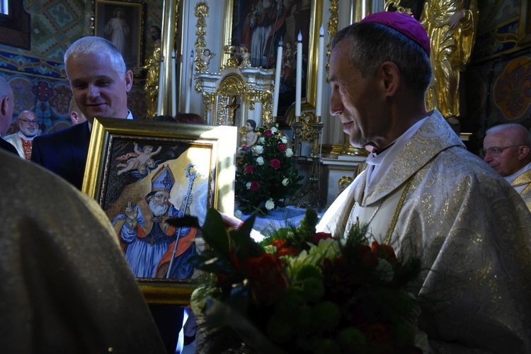 Parafialne dziekczynienie w Tymowej