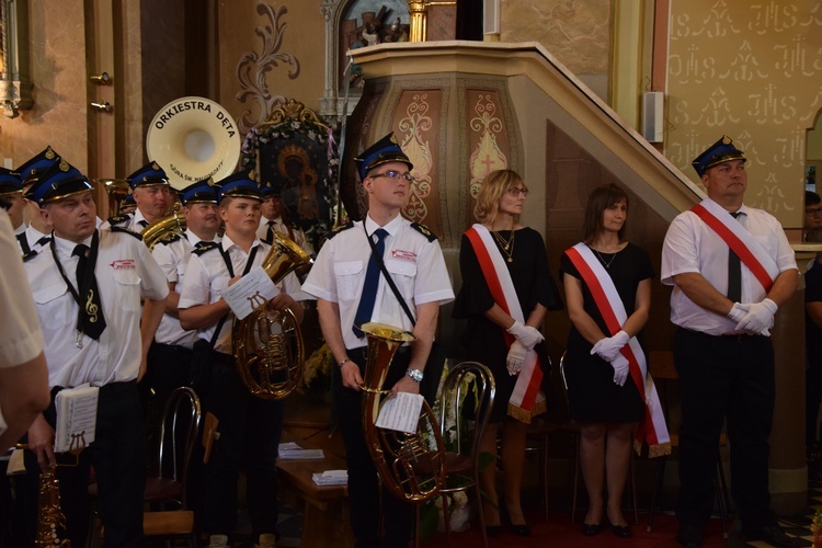 Poświęcenie sztandaru orkiestry w Górze św. Małgorzaty