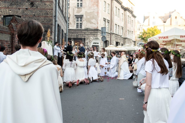 Akademicka Procesja Bożego Ciała