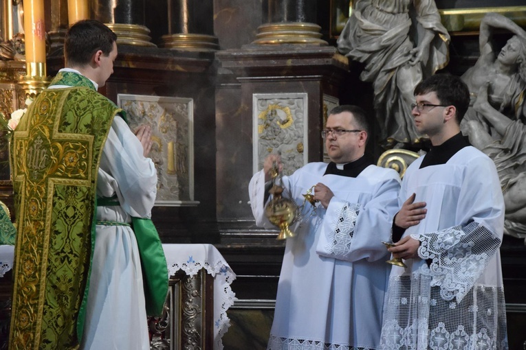 Msza prymicyjna w rycie trydenckim