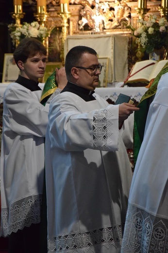 Msza prymicyjna w rycie trydenckim